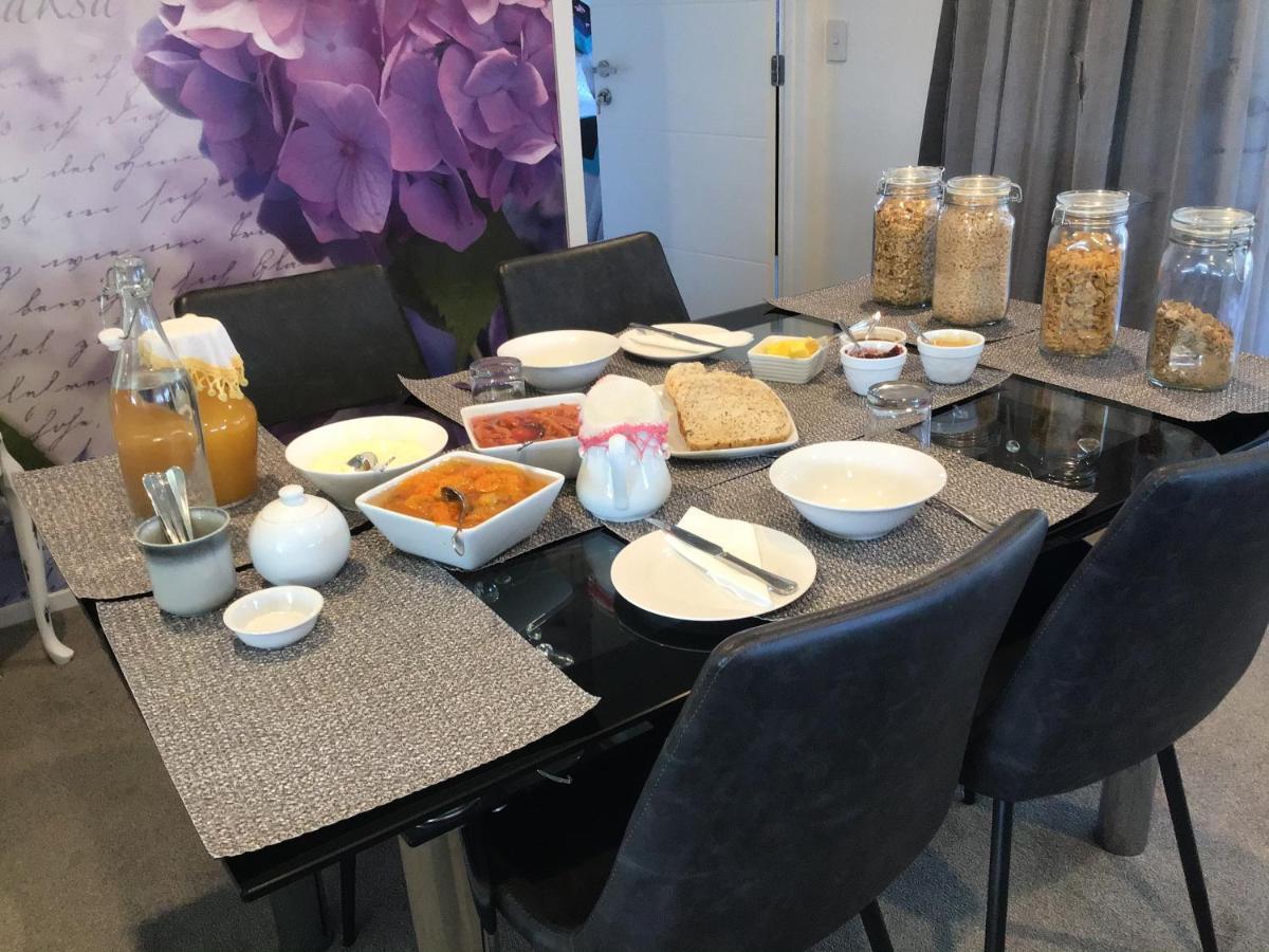 Sabai Sabai 27 Bed & Breakfast Cromwell Dış mekan fotoğraf